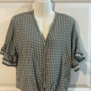 Max Studio Geometric green and white